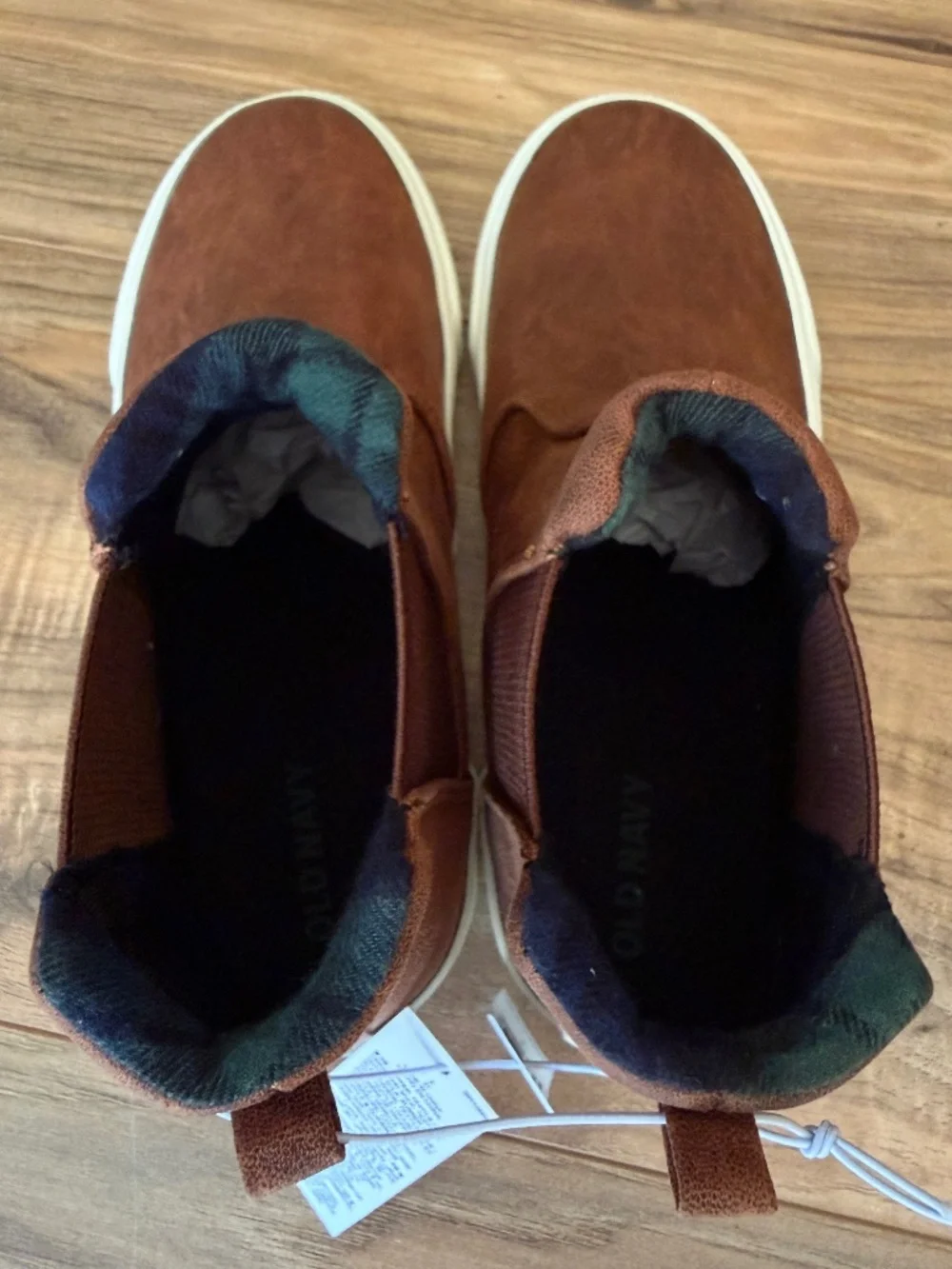 Old Navy Sneaker Chukka Boot